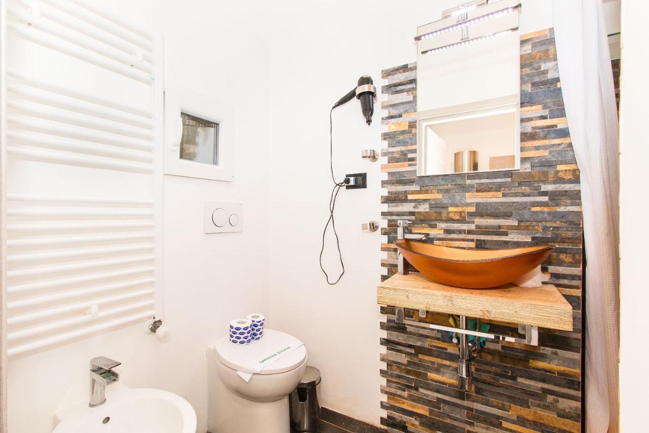 Mole Antonelliana & Royal Gardens Cozy Apartment Turin